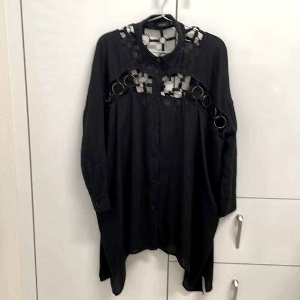 millau shirt with brass hardware detail